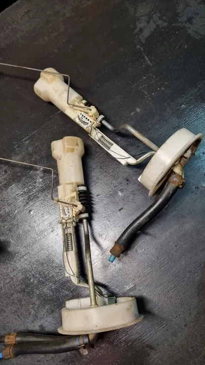 VW T4 Brandstofniveau Sensor Float 701919183B image 6