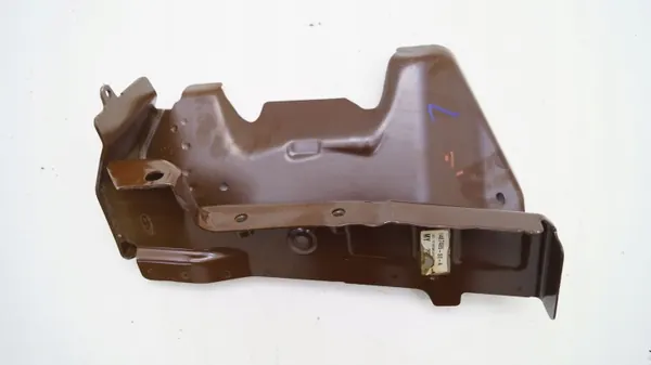Tesla Y 20-25 Kotflügelhalter links OEM 1487485-S0-A image 2