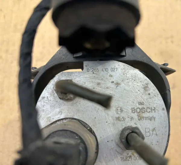BMW DSC Jarrupumppu OEM 34511164243 Käytetty image 5