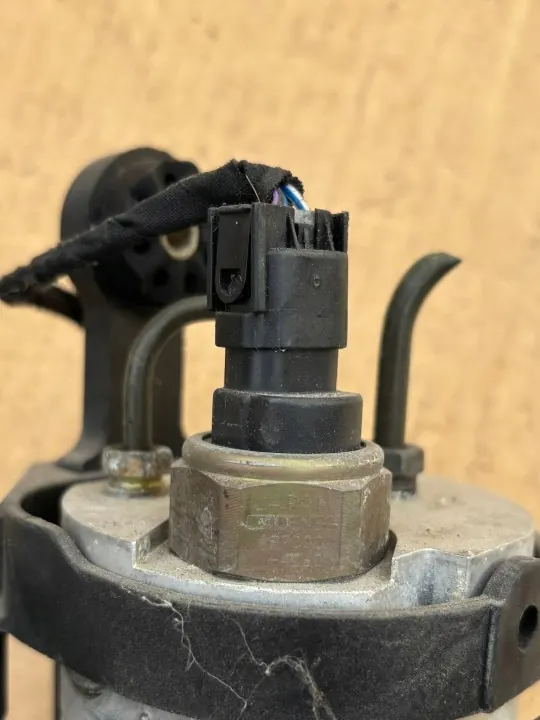 BMW DSC Jarrupumppu OEM 34511164243 Käytetty image 6