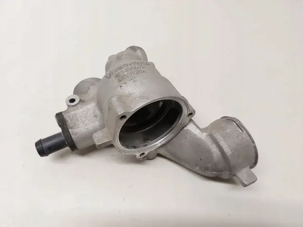 Boîtier de thermostat Porsche Cayman 981 9A110602202 image 2