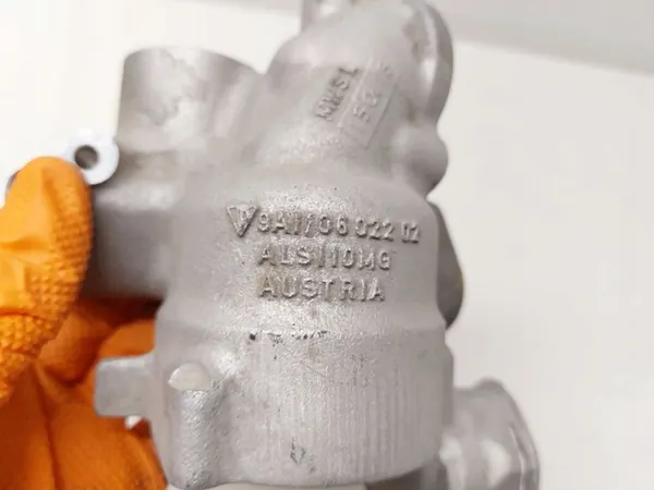 Boîtier de thermostat Porsche Cayman 981 9A110602202 image 5