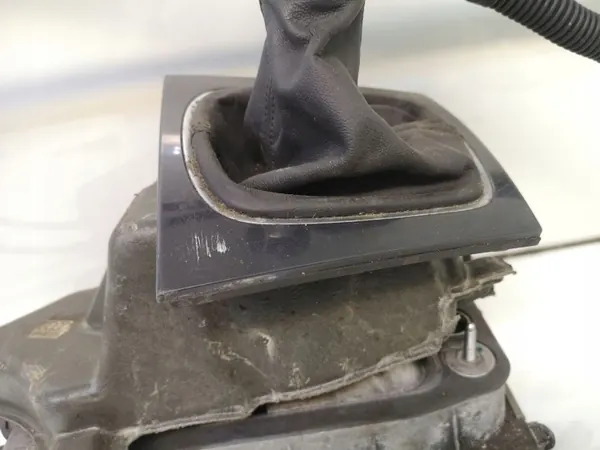Levier de vitesses OEM 1K0711091A pour Audi A3/S3 image 4