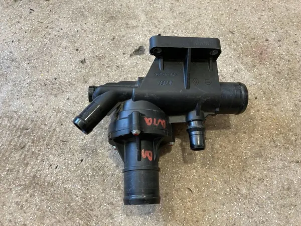 Termostaatti OEM A6262000115 Mercedes C-luokka W205 image 3