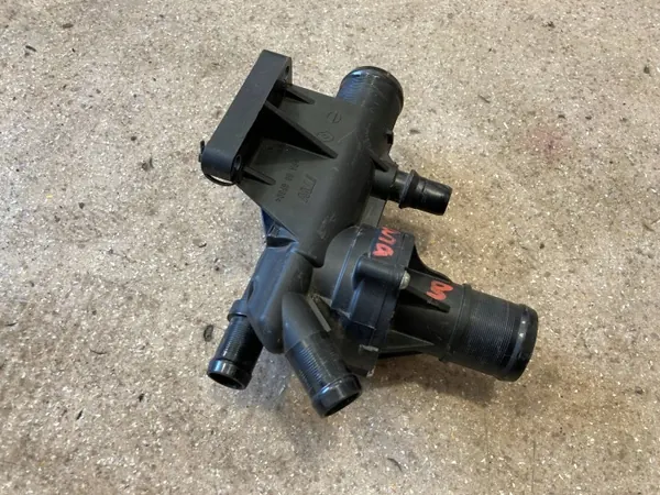 Termostaatti OEM A6262000115 Mercedes C-luokka W205 image 4