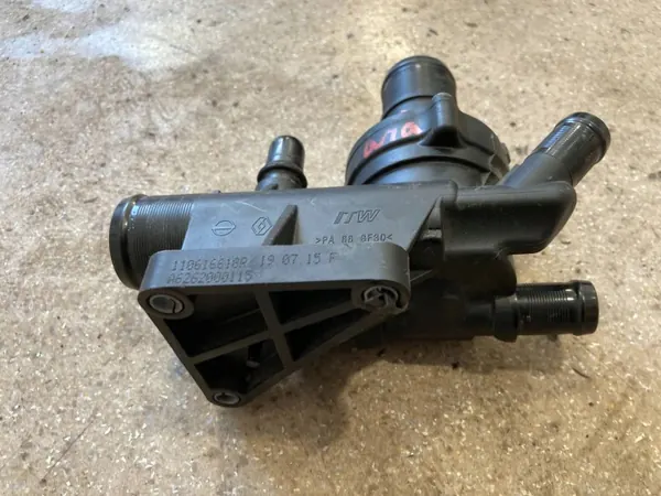 Termostaatti OEM A6262000115 Mercedes C-luokka W205 image 8