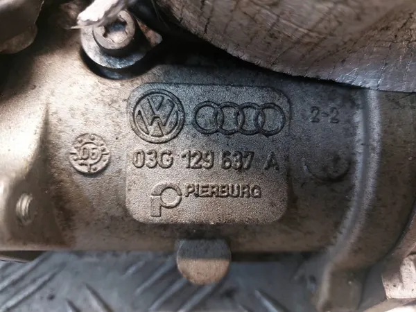 Coletor de admissão Volkswagen Passat B6 2.0 TDI 03G129713K image 6