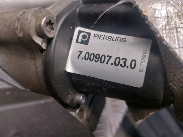 Coletor de admissão Volkswagen Passat B6 2.0 TDI 03G129713K image 7