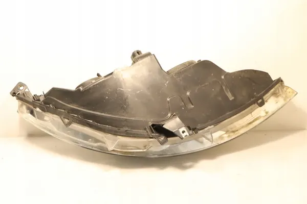 Vasen etuvalaisin Peugeot 308 image 6