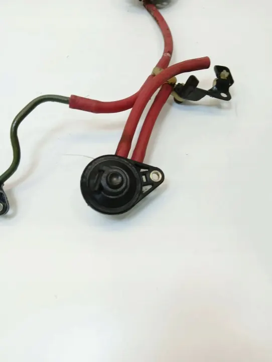 Soupape de ventilation réservoir OEM 7881 Honda Legend II image 3