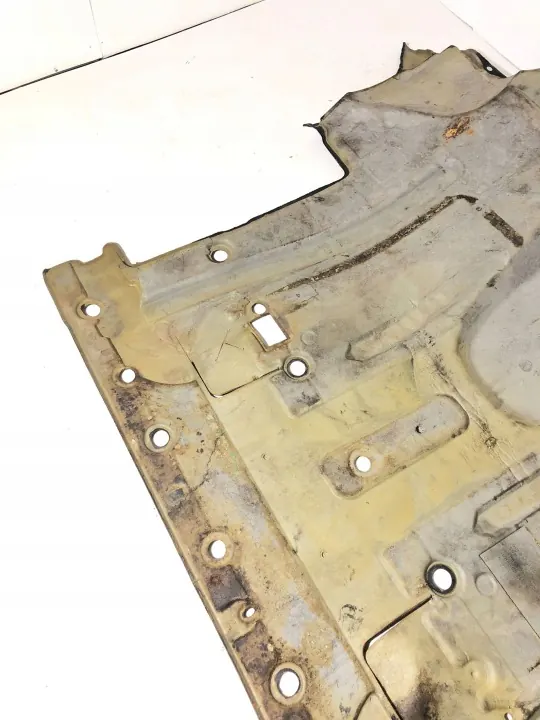 VW Amarok Heckwandverkleidung OEM 7H1863711 image 10