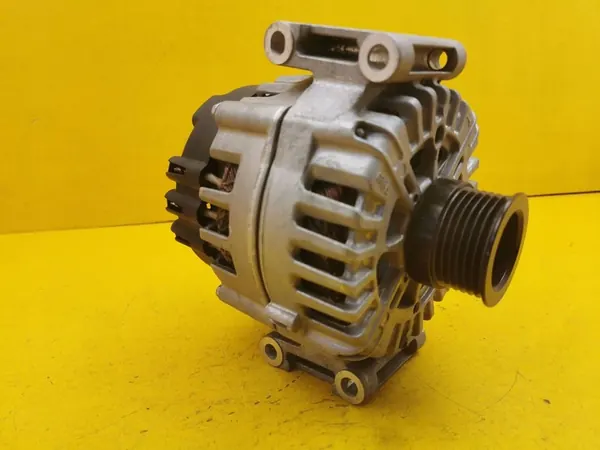 Vaihtovirtageneraattori Mercedes-Benz A0009063304 image 5