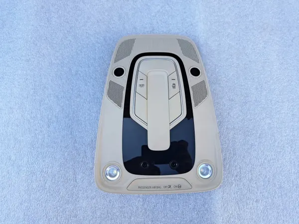 Audi Q7 II Interieurlicht OEM 4M0947135BE 5Q0951177 image 2