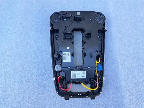 Audi Q7 II Interieurlicht OEM 4M0947135BE 5Q0951177 image 5