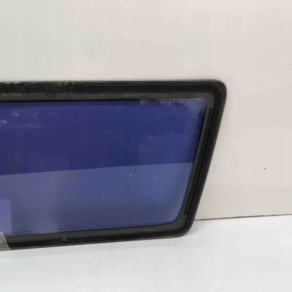 Jeep Commander takavasen ikkuna OEM K55369917AD image 6
