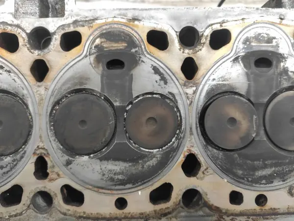 Culata OEM 9569145580 para Citroen Peugeot 1.9 D image 10