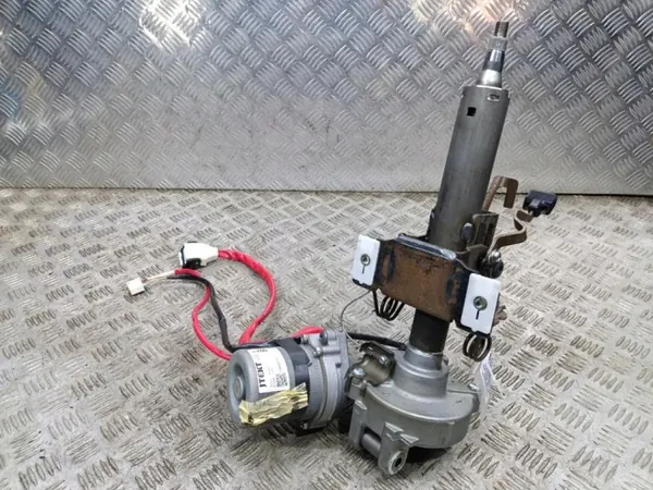 Toyota servopump OEM 45250-05561 Begagnad image 2