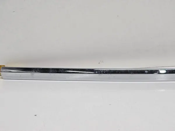 VW PASSAT B6 Right Front Door Trim 3C0853516C image 2