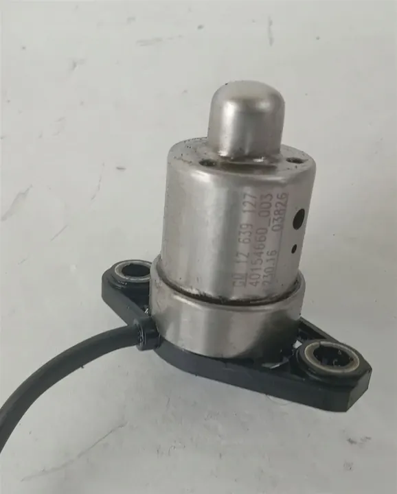 Öljynmittausanturi Chevrolet Camaro Corvette 6.2 LT1 V8 image 7