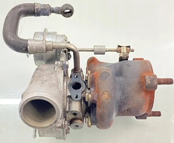 Turbo Audi A4/S4 B6 OEM 53039700005 - Gebruikt image 3