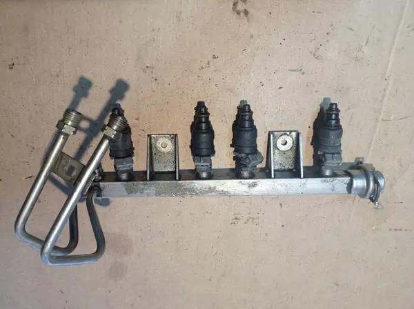 Rampe d'injection Seat Skoda Audi VW image 3