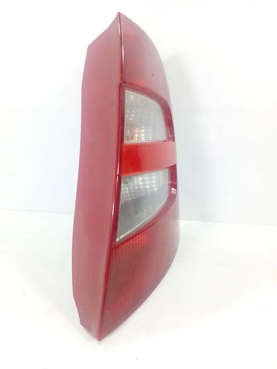 Skoda Fabia 1 L FL 04-08 Lámpara Trasera Derecha OE 6Y6945096B image 6