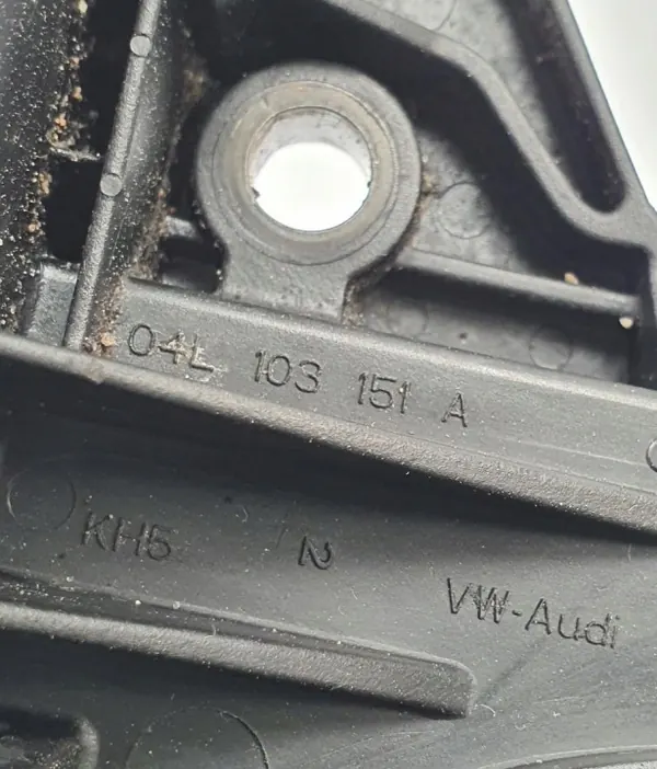Junta de virabrequim VW OEM 04L103151A para New Beetle II image 4