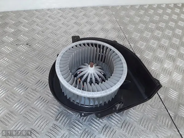 Ventilador de calefacción Skoda Fabia OEM 6r2819015 image 2