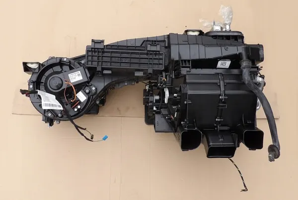 Calentador de aire Mercedes W176 A2469064200 image 2