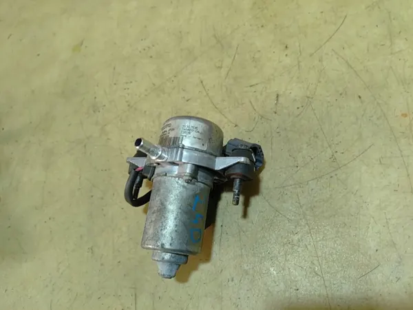Bomba de vacío Volvo OEM 31317530 para S40 II V50 2.4 image 3
