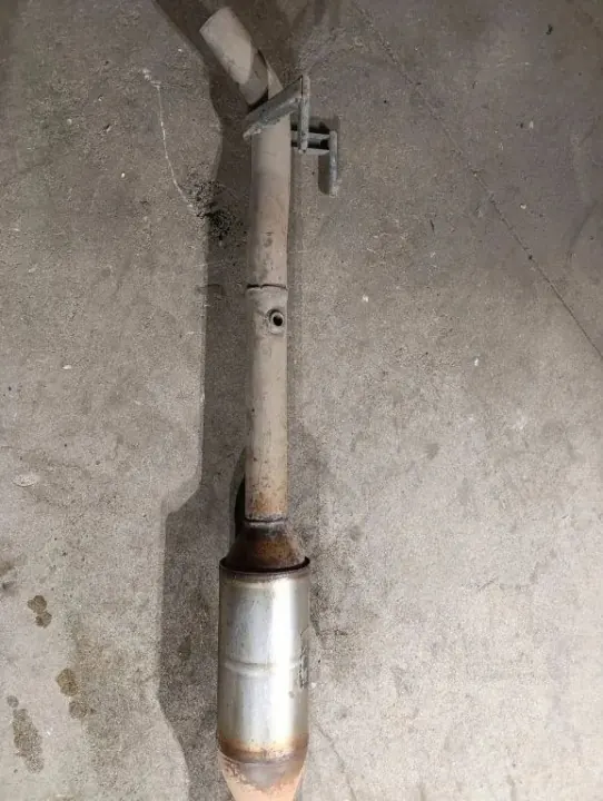 Catalizador DPF OEM 9064902400 para Mercedes Sprinter image 3