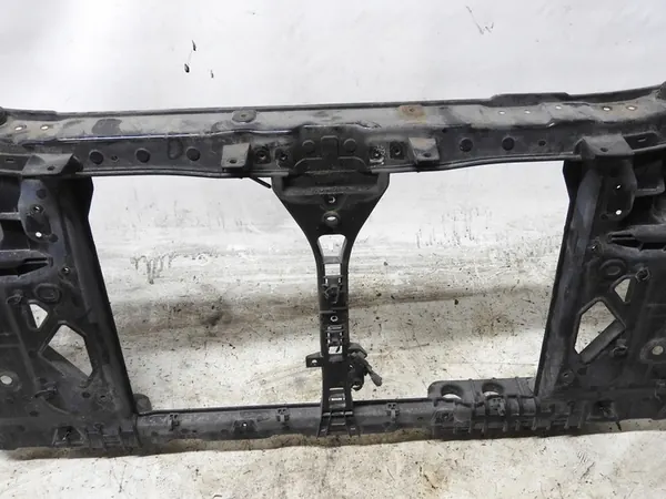 Hyundai i30 Frontverstärkung 64101-2R000 image 3