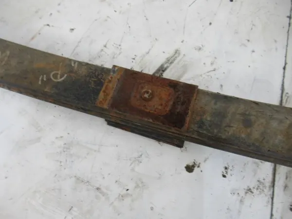 Ressort à lames avant droit OEM LORK-716-542081 Volvo FL6 image 4