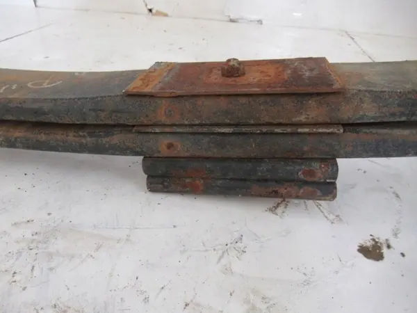 Ressort à lames avant droit OEM LORK-716-542081 Volvo FL6 image 8