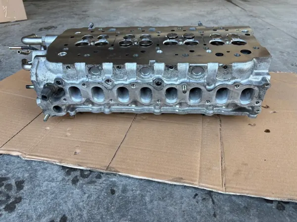Culasse OEM glowica rav4 ii 2.0 d4d pour Toyota image 5