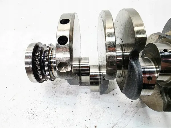 Kampiakseli OEM 059101AH 4/26 Audi 2.7/3.0 TDI image 6