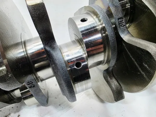 Kampiakseli OEM 059101AH 4/26 Audi 2.7/3.0 TDI image 8