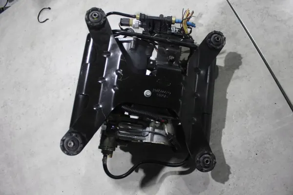 Luftfederungskompressor Land Rover L322 OEM 6H42-3B484-HA image 8