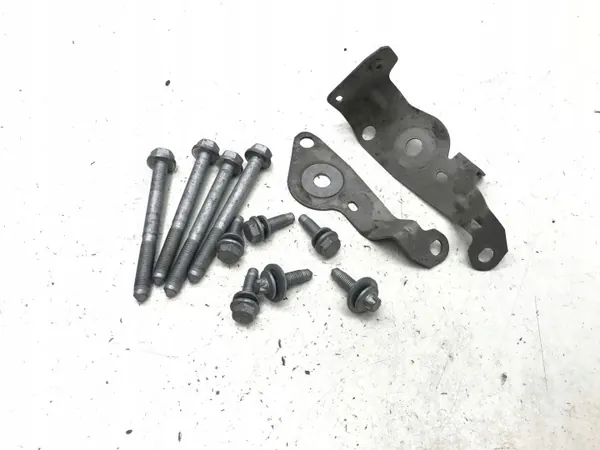 E-3008 Taka-Ajon Ripustuspultit - Käytetyt OEM-osat image 2