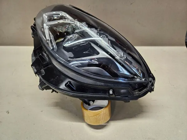 MERCEDES E-KLASSE W212 906 310 3KZ LINKER KOPLAMP image 10