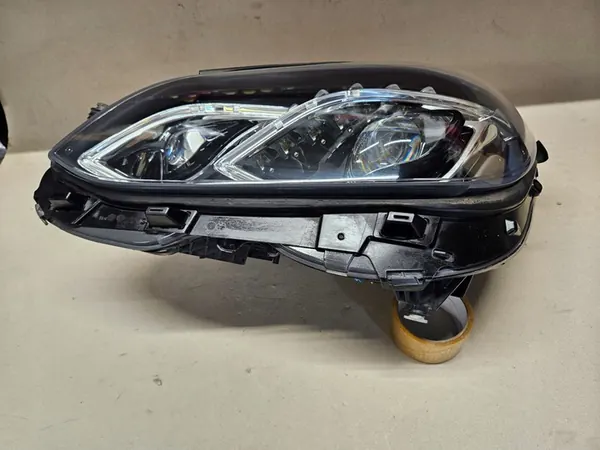 MERCEDES E-KLASSE W212 906 310 3KZ LINKER KOPLAMP image 9