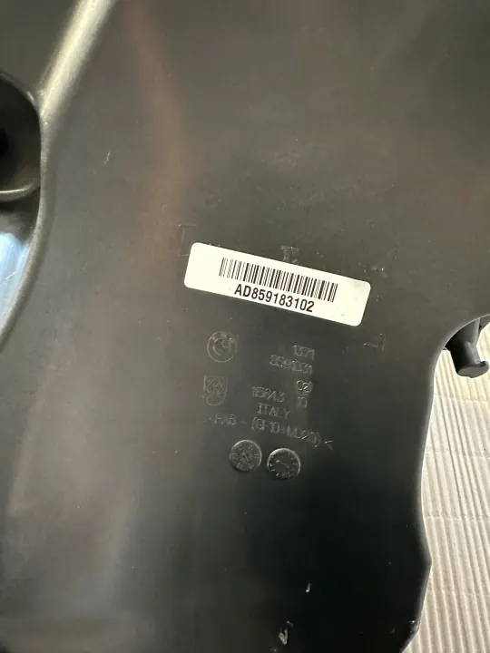 Luftfilterhus OEM 8591831 för BMW 5 G30 G31 image 3