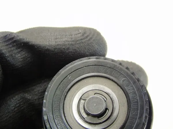 Poussoir de boîte OEM 7700874818 - État utilisé image 5