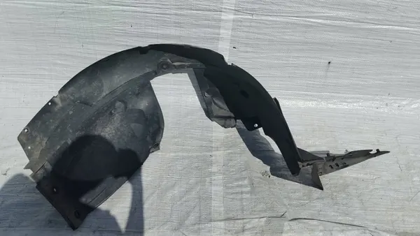 Oikea etupyöräkaari Dacia Logan II image 4