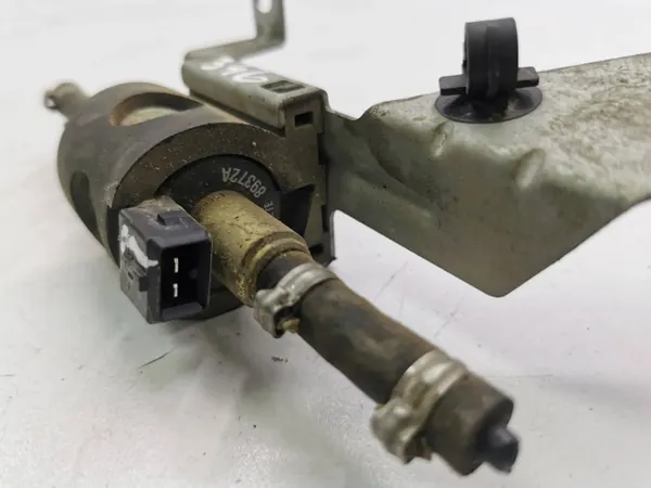Bomba de combustível Webasto BMW X5 E53 2005 OEM 6910489 image 5
