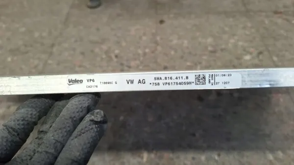 Gebrauchter AC-Kondensator OEM 5WA816411B für VW Golf 8 image 5