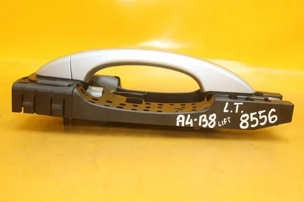 Vasen Takaluukun Kahva Audi A4 B8 Lift image 4