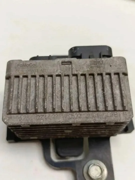 Bougie de préchauffage OEM 024423 Peugeot Boxer 2.2L image 5