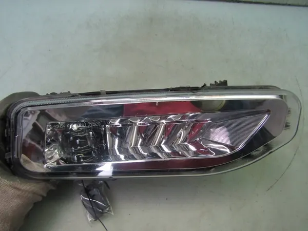 LEAF II ZE1 Farol DRL Direito Frontal 26150 5SE0B image 3