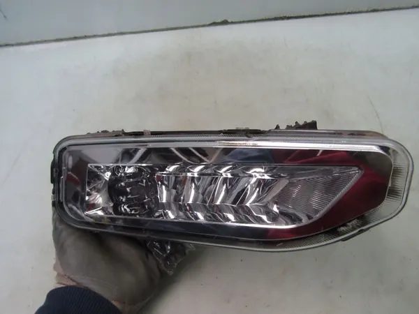 LEAF II ZE1 Farol DRL Direito Frontal 26150 5SE0B image 4